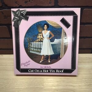 Elizabeth Taylor plate Cat On A Hot Tin Roof collector's 1958 Loews MGM classic